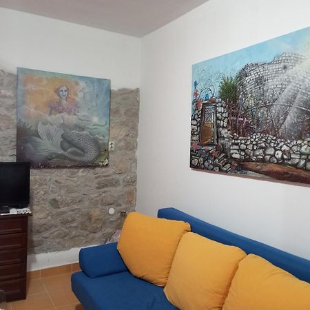 Apartman Sirena Pićan Exteriör bild