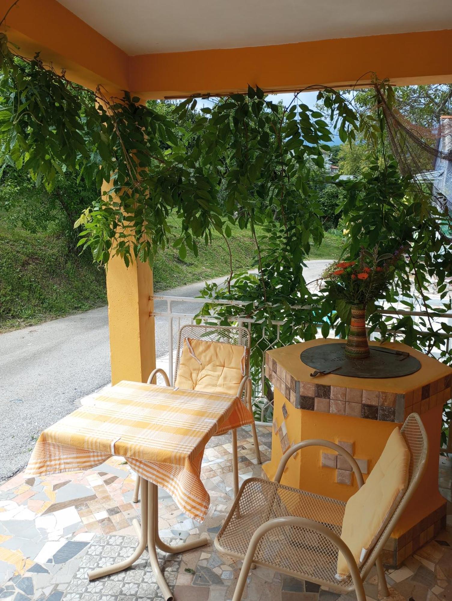Apartman Sirena Pićan Exteriör bild