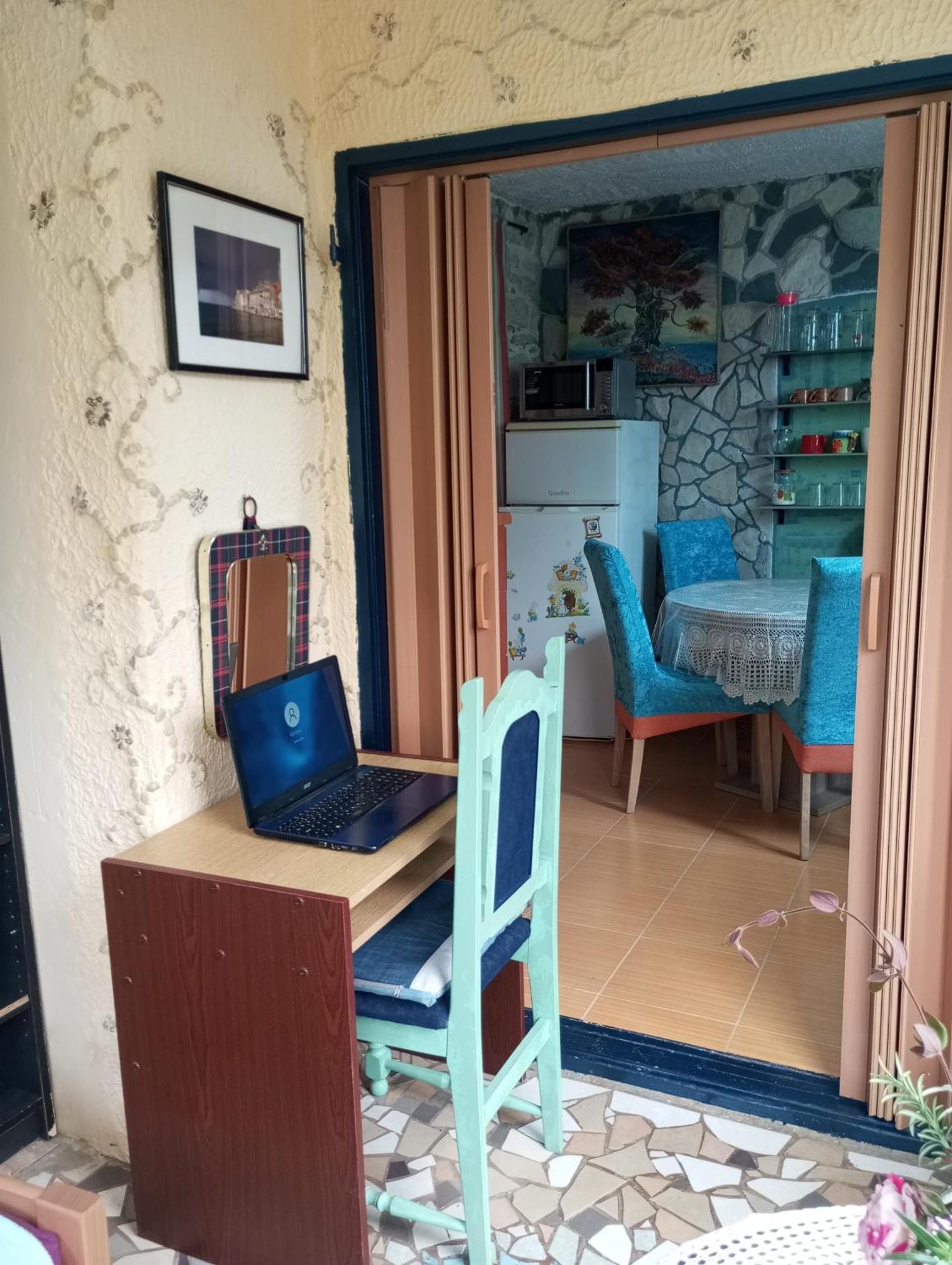 Apartman Sirena Pićan Exteriör bild